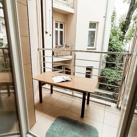 Apartment Hugona